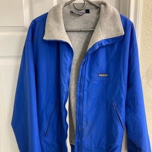 Men’s Large Retro Patagonia Jacket with Fleece Lining